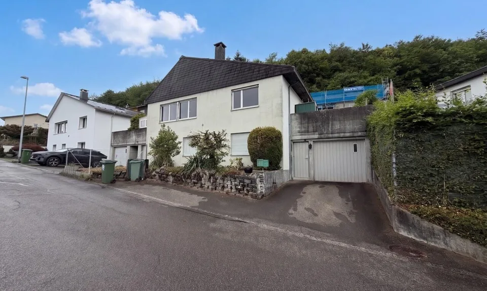 Ihr neues Zuhause an ruhiger Lage mit schöner Aussicht