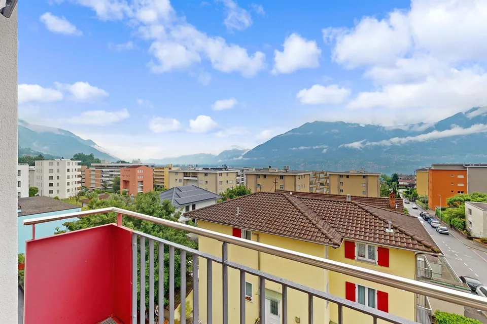 Maison Tamaro - grands espaces et vue sur le lac dans une position privilégiée