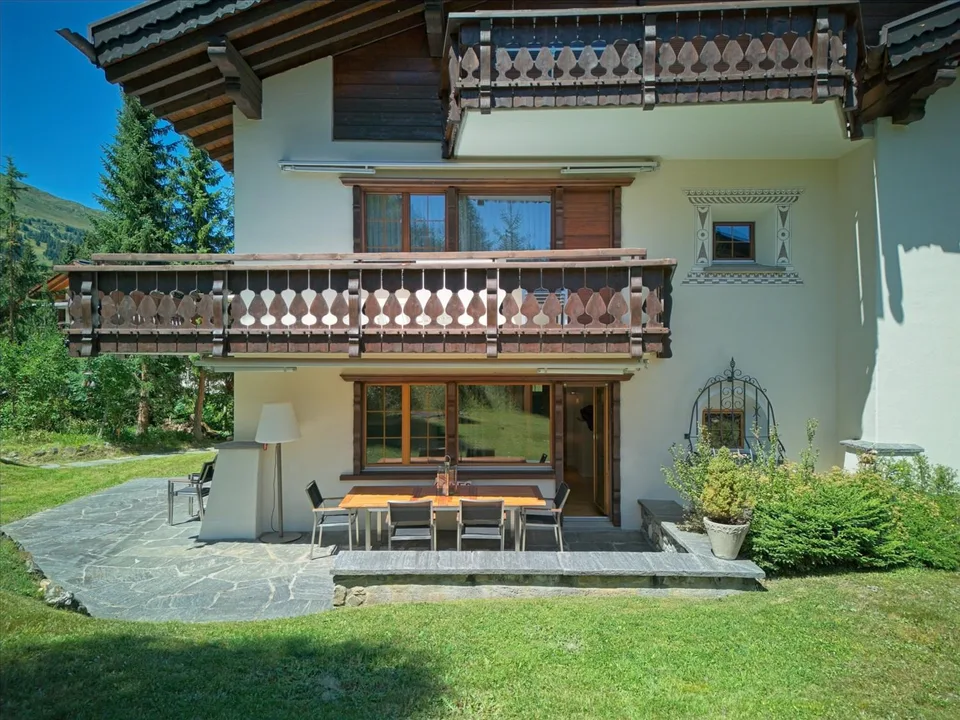 Exklusive 3.5 Zimmer-Wohnung zur Dauermiete.