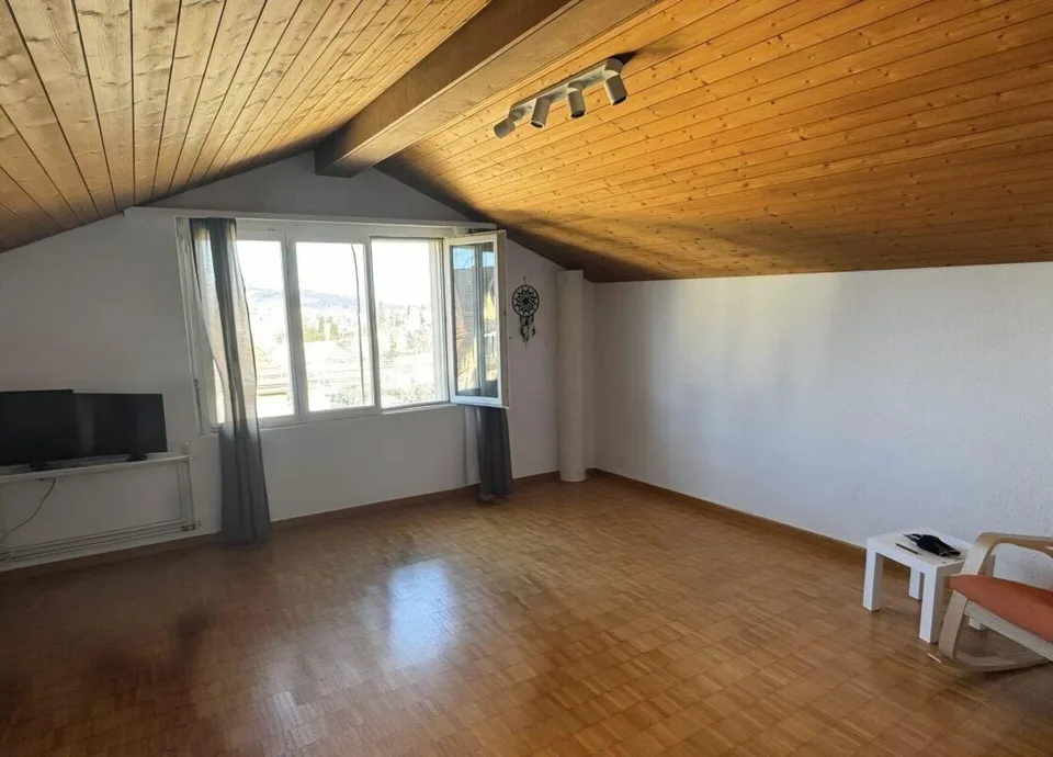 1.5 Zimmer Wohnung im Dachgeschoss