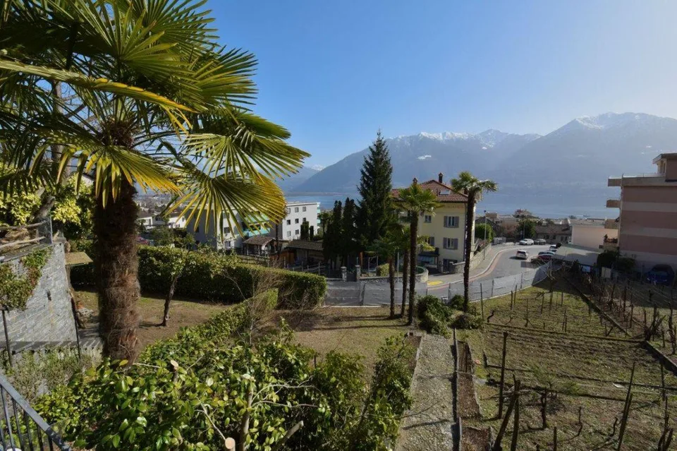 Storica villa plurifamiliare con terreno in ottima posizione | Hist...