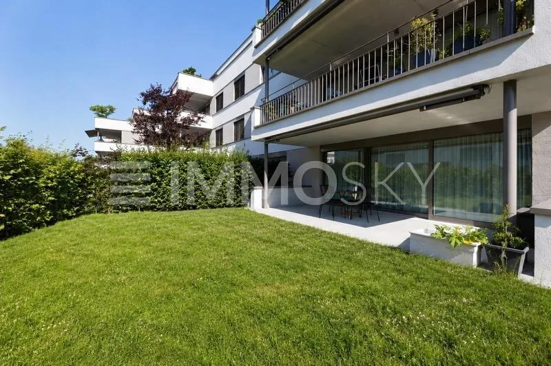 Weitblick ins Grüne  Stilvolle Gartenwohnung mit Herz