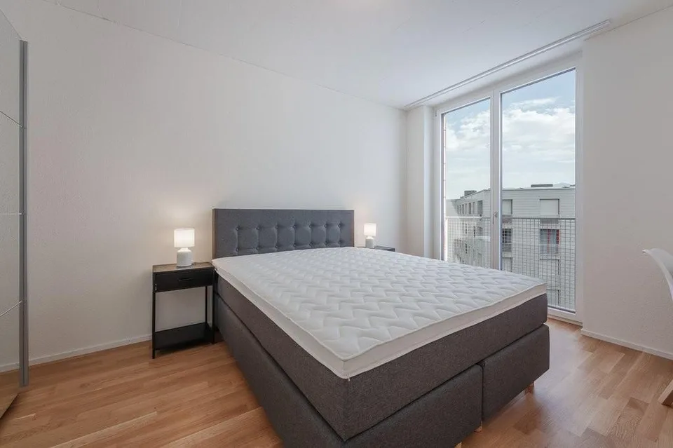 Looking for the right furnished shared room?