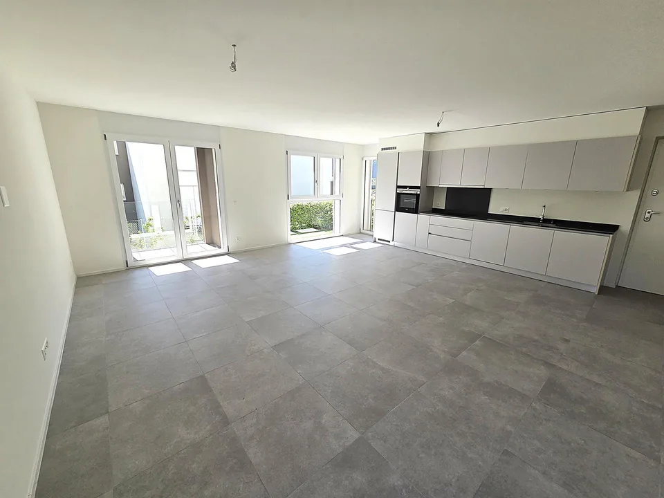 Modernes 4.5-Zimmer-Apartment mit Garten in Claro – Neubau mit Aussicht – Foto 6 von 14