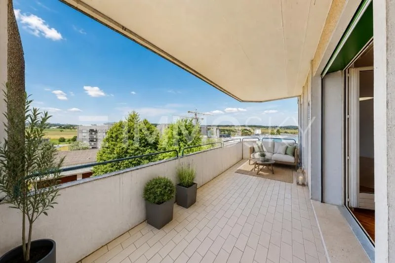 2.5 pièces au dernier étage avec ascenseur – photo 5 sur 16