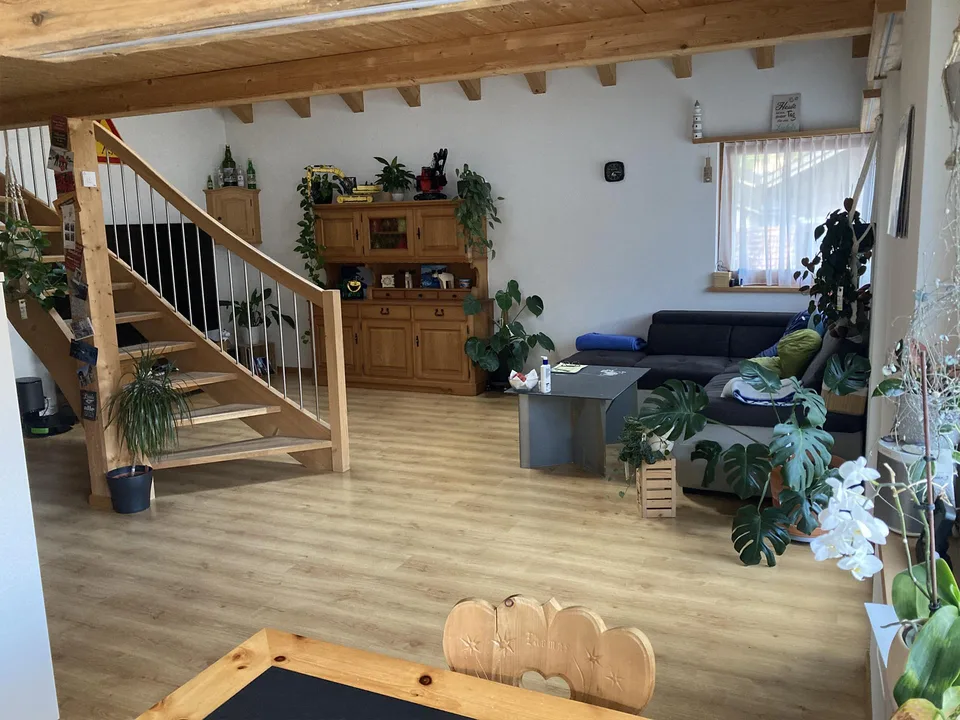 Appartement-maisonnette spacieux de 4,5 pièces dans un emplacement central à Schiers / GR