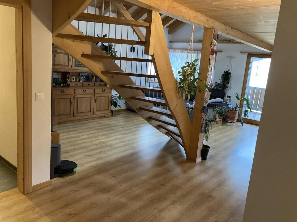 Appartement-maisonnette spacieux de 4,5 pièces dans un emplacement central à Schiers / GR