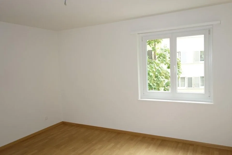 Appartamento situato in centro con ampio balcone – foto 6 di 7