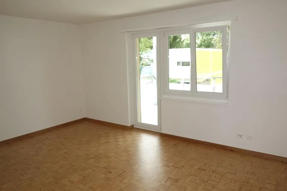 Appartamento situato in centro con ampio balcone – foto 7 di 7