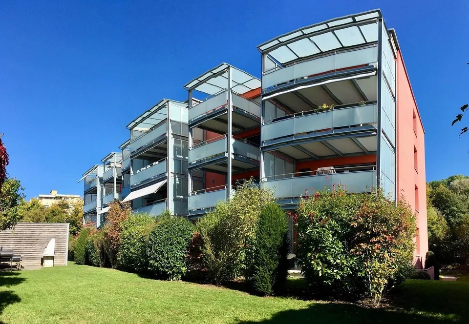 Moderne 1-ZW à 25 m² zuoberst im 3. OG mit Balkon