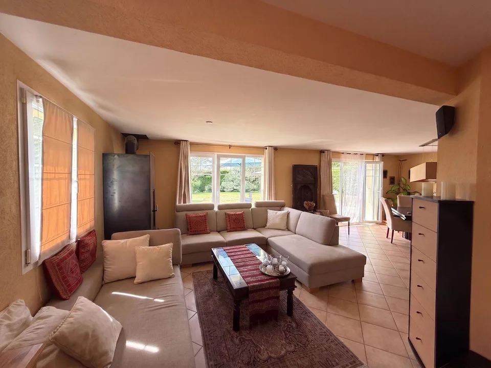 A rare opportunity: a genuine single-family home in the heart of Gimel