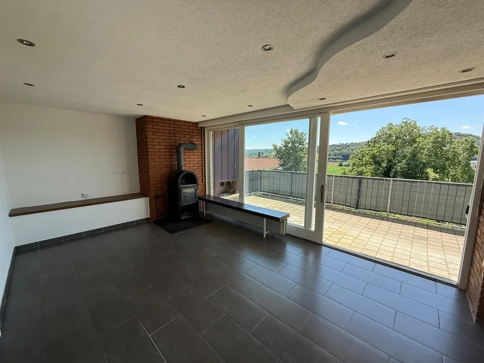5.5-Zimmer-Einfamilienhaus mit grosser Sonnenterrasse und Potenzial