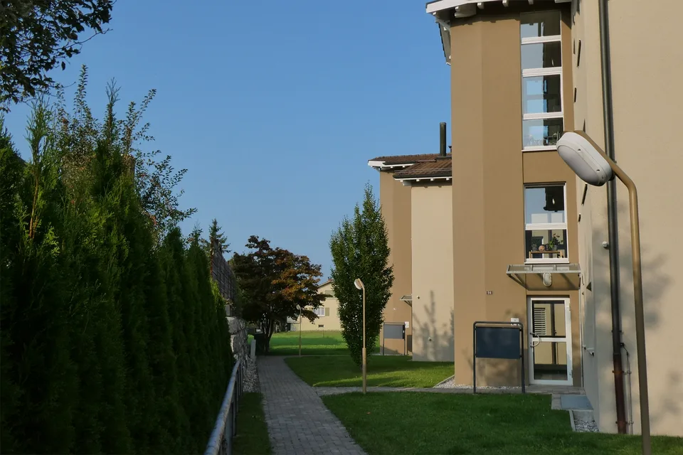attraktive 3,5 Zi Wohnung-zentrumsnah-ruhig!