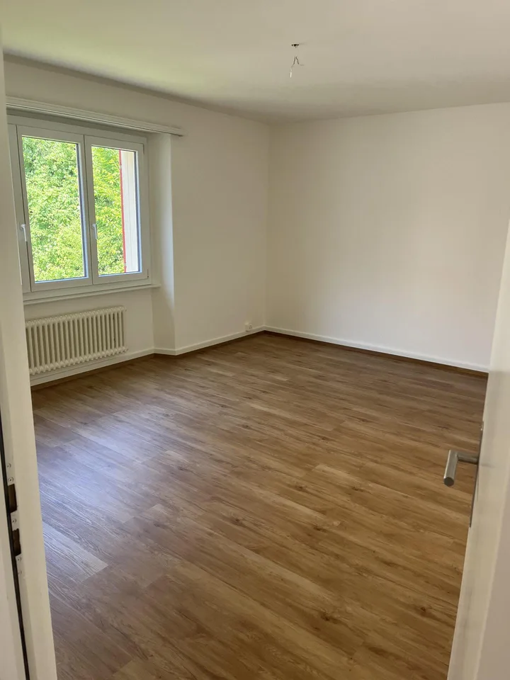 Altbau-Charme an zentraler Lage!