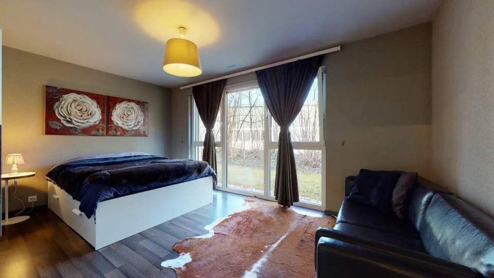 stilsichere 4.5-Zimmer-Gartenwohnung mit Einstellhallen- und Aussenabstellplatz – Foto 8 von 12