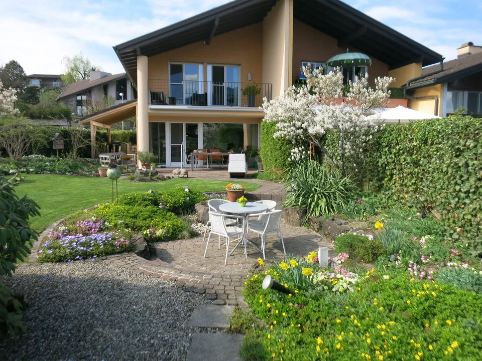 4.5-Zimmer-Reiheneckhaus an sonniger Lage in Udligenswil