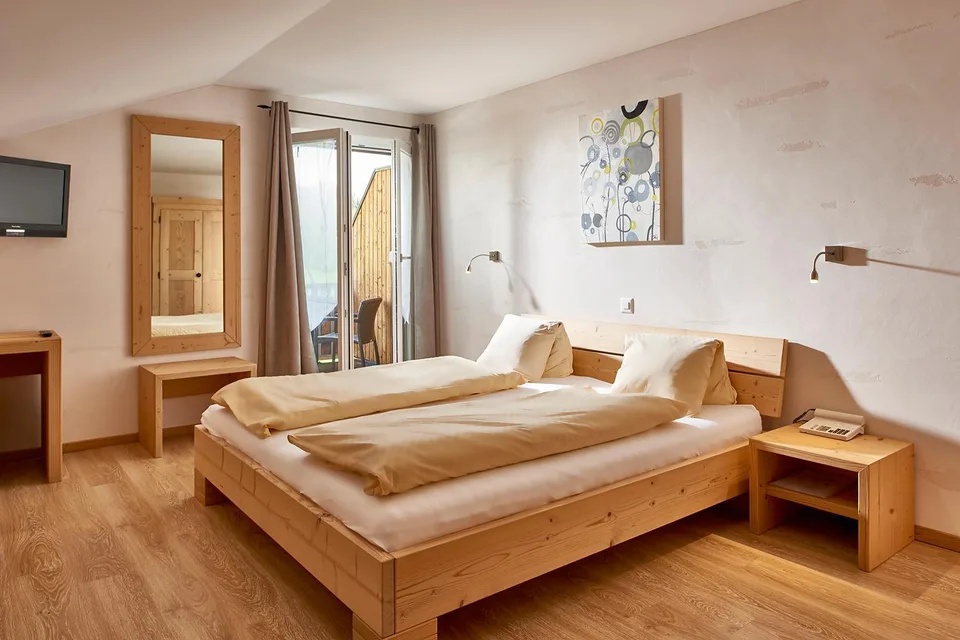 Hotel Bad Schwarzsee sucht neue Gastgeber:innen!