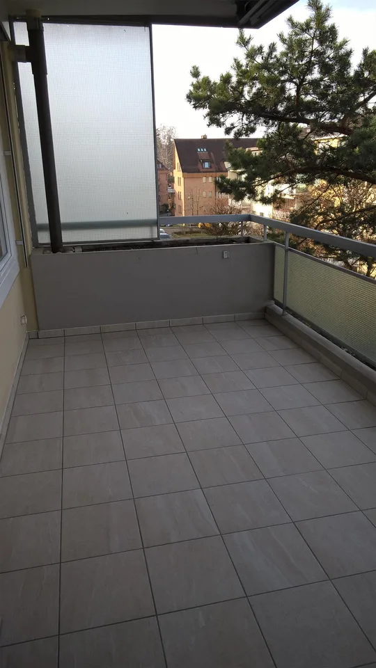 Schöne Wohnung in der Nähe vom Dorfzentrum Riehen