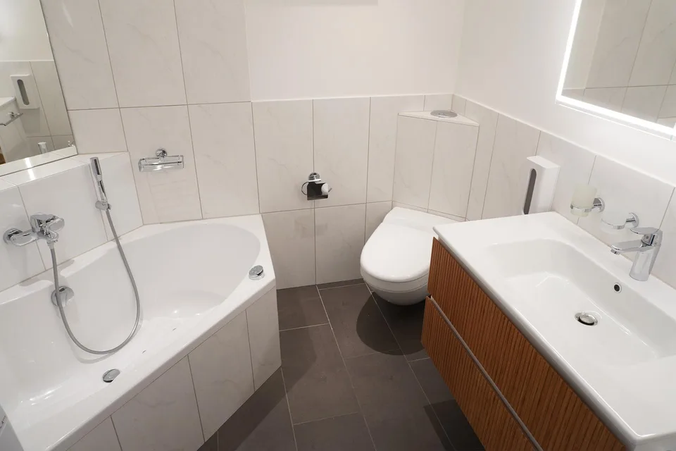 Dachwohnung Klimatisiert – Foto 9 von 15