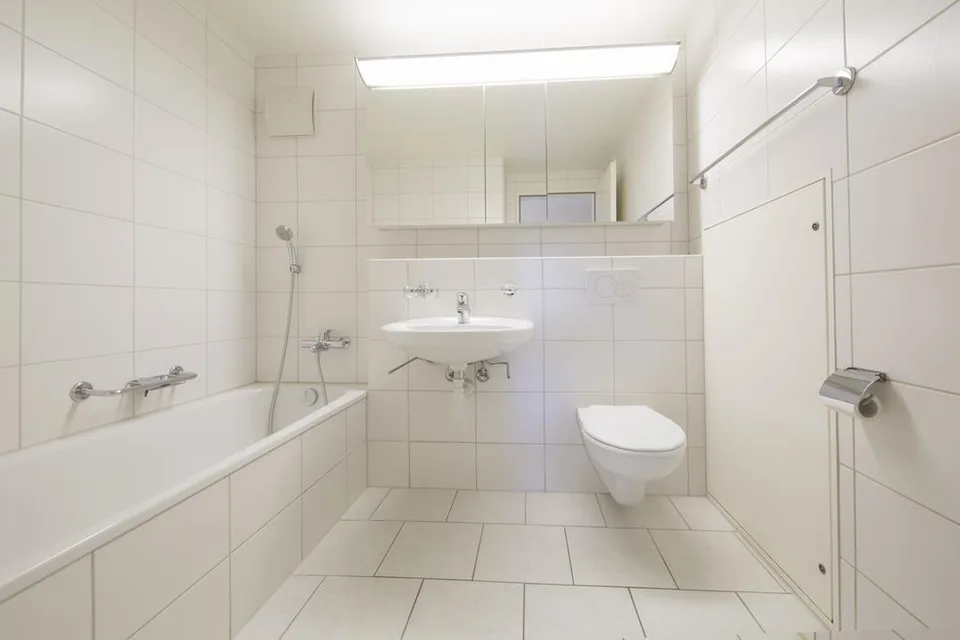 Sonnige Wohnung mit grosser Galerie