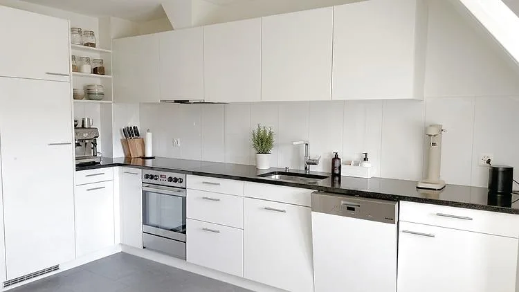 2½ ZI-WOHNUNG IN BERN - LÄNGGASSE, MÖBLIERT, TEMPORÄR