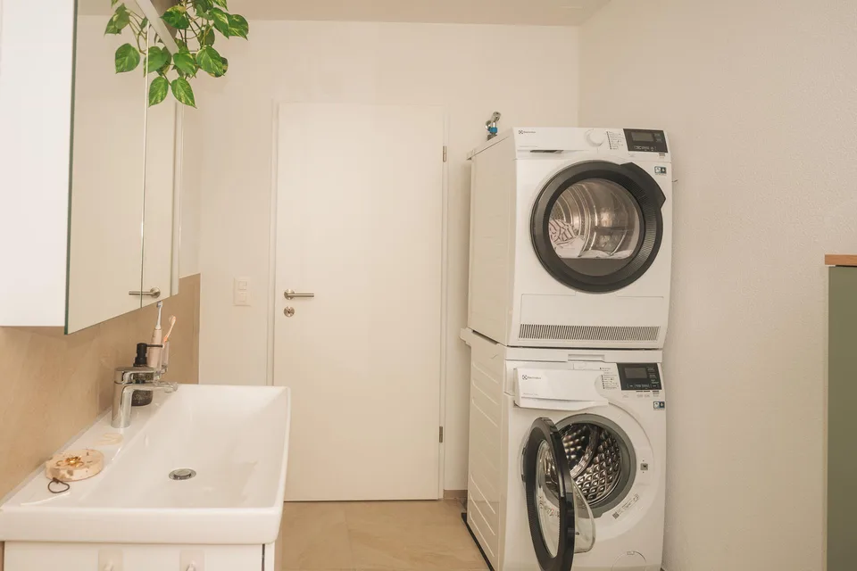 Exklusive 4.5-Zimmer-Wohnung im Ruckhalde-Quartier – 115m², Kochinsel & Terrasse (Möbelübernahme möglich!)