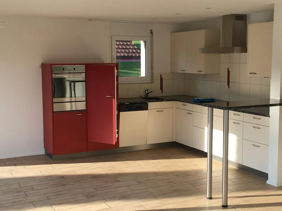 4,5 Zimmer Wohnung in 3.Fam.Haus, 1.Stock, schön, hell, im Grünen