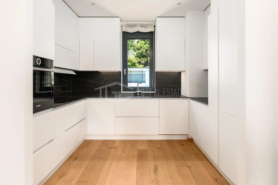PENTHOUSE MIT ATEMBERAUBENDEM SEEBLICK IN MONTAGNOLA – Foto 7 von 11