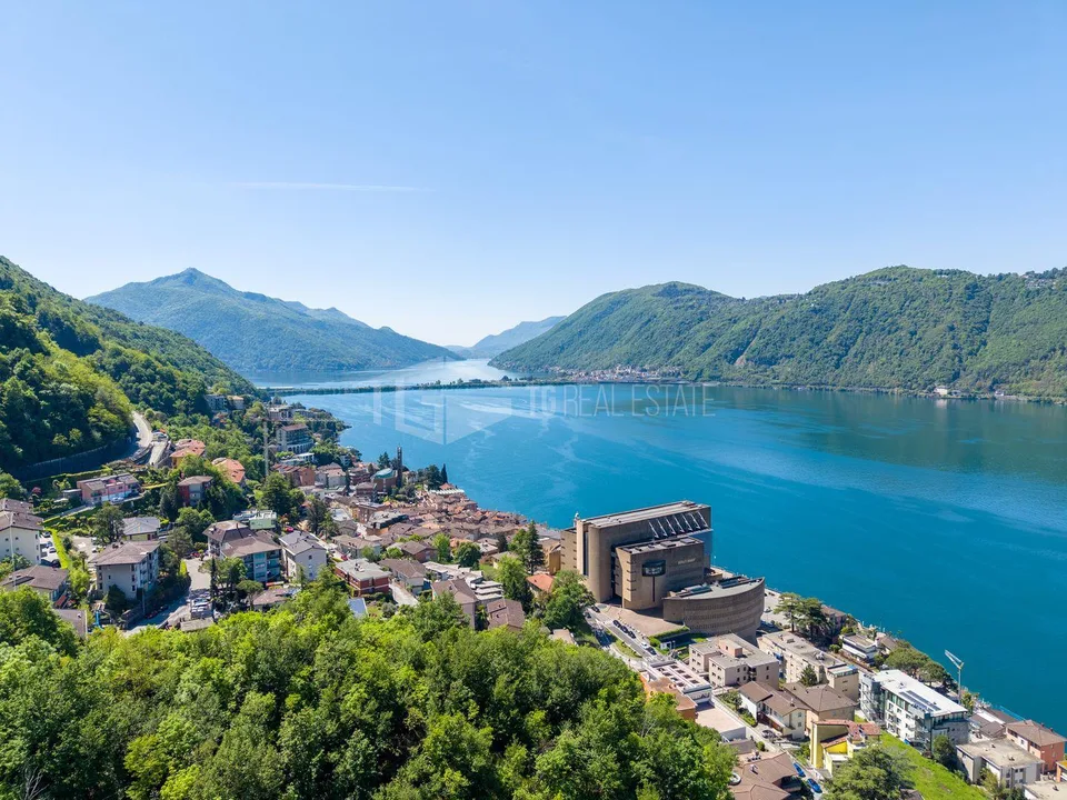 Elegante appartamento di 190 m² con vista lago e giardino privato |... – foto 13 di 13
