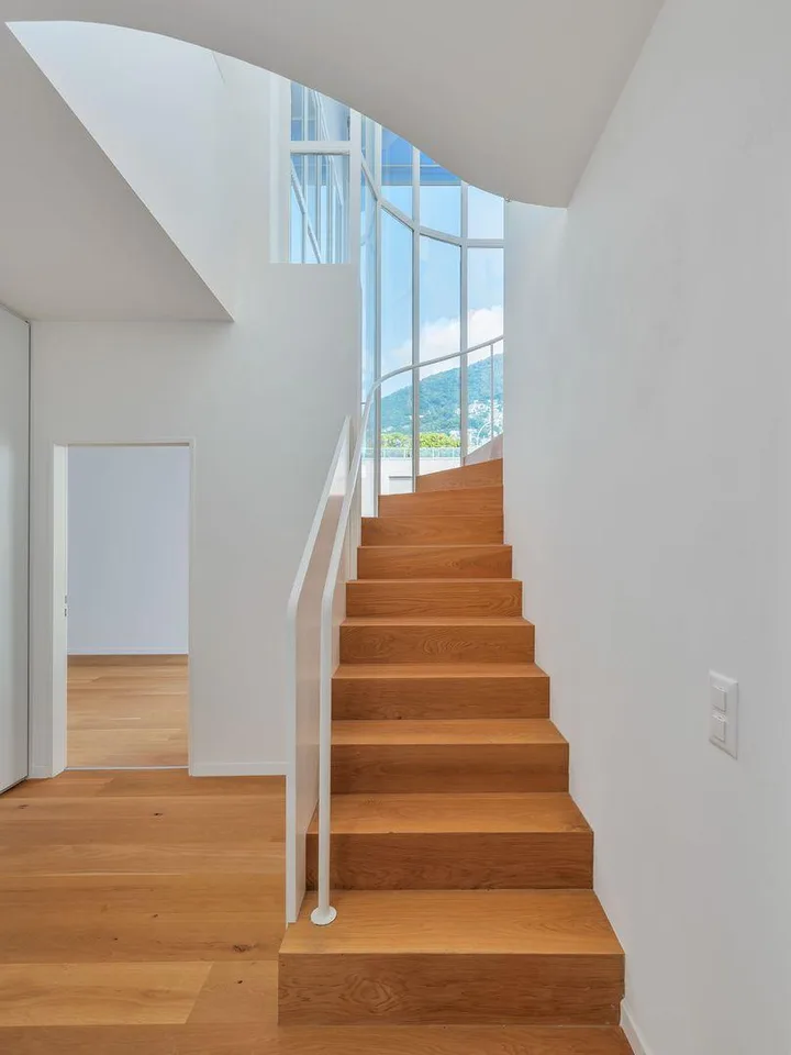 ATTICO DUPLEX CON ROOF E VISTA LAGO | DUPLEX PENTHOUSE WITH ROOF TE... – photo 13 sur 13