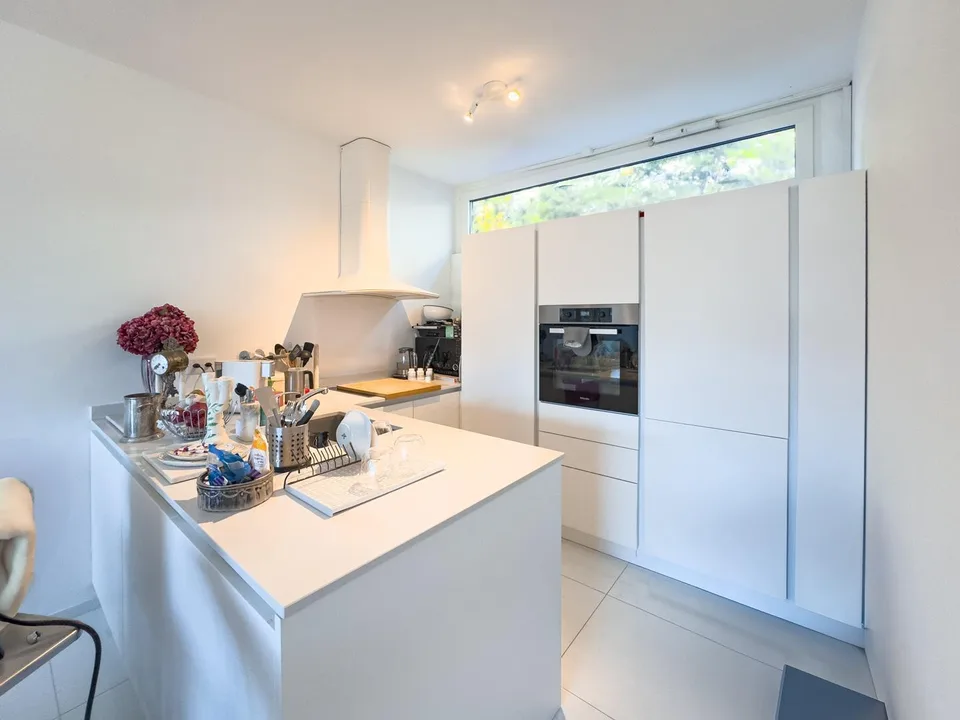 Moderna casa contigua con giardino ad Agno