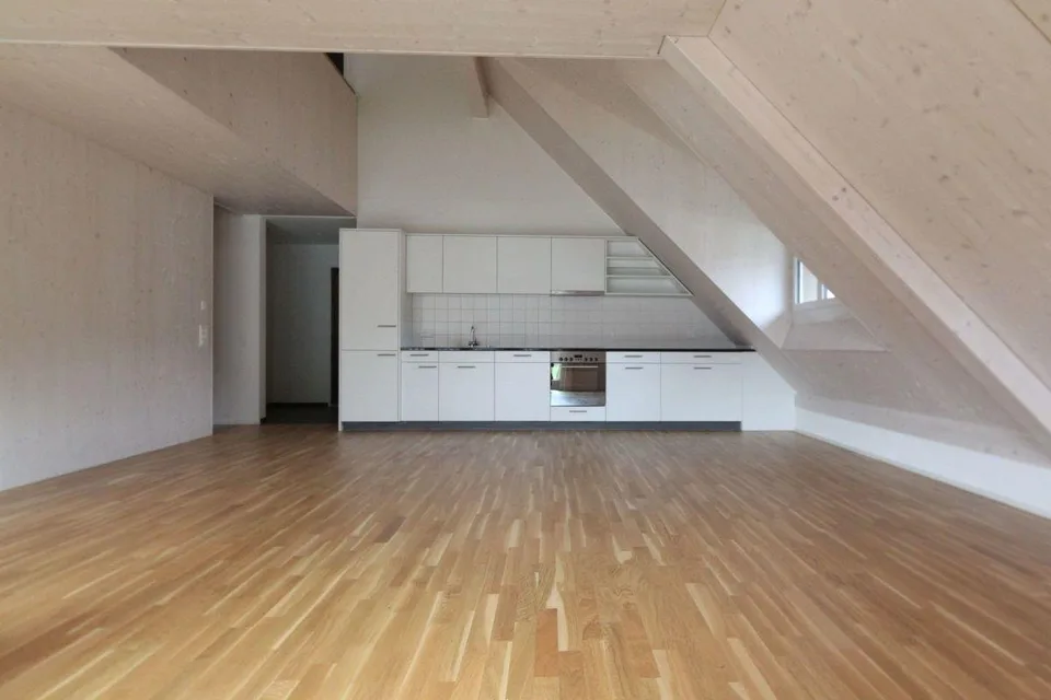 Grosszügige und heimelige Maisonettewohnung in ländlicher Idylle