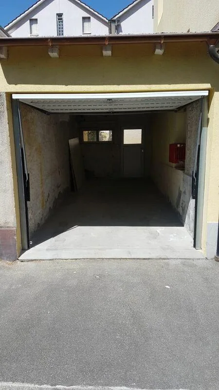Garagenbox an zentraler Lage in Binningen