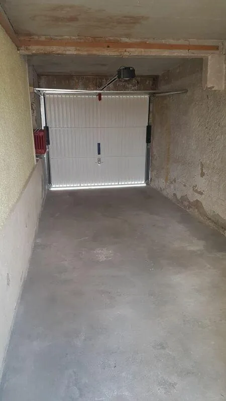 Garagenbox an zentraler Lage in Binningen