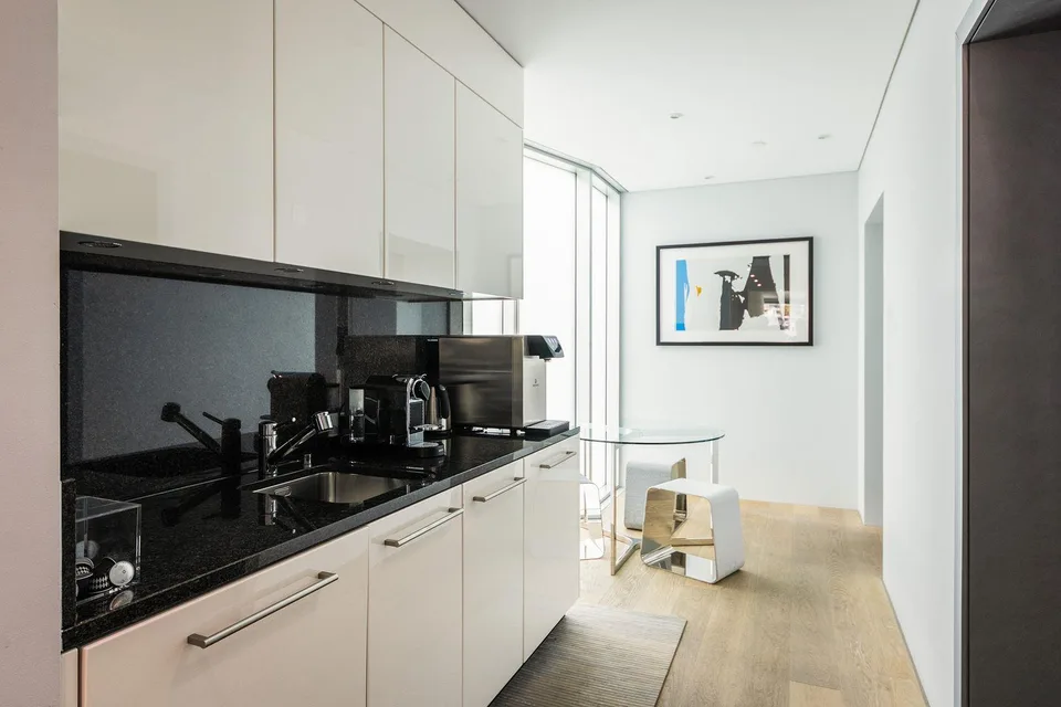 UFFICIO DI RAPPRESENTAZA CON VISTA LAGO | REPRESENTATIVE OFFICE WIT... – Foto 10 von 10
