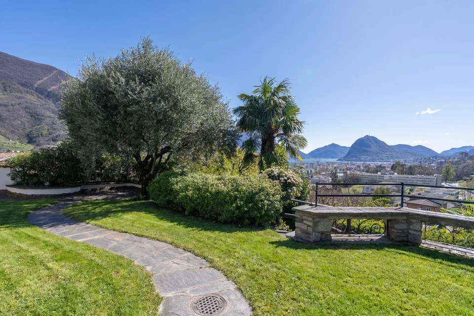 Un angolo di paradiso - Eleganza mediterranea con vista lago | A co...