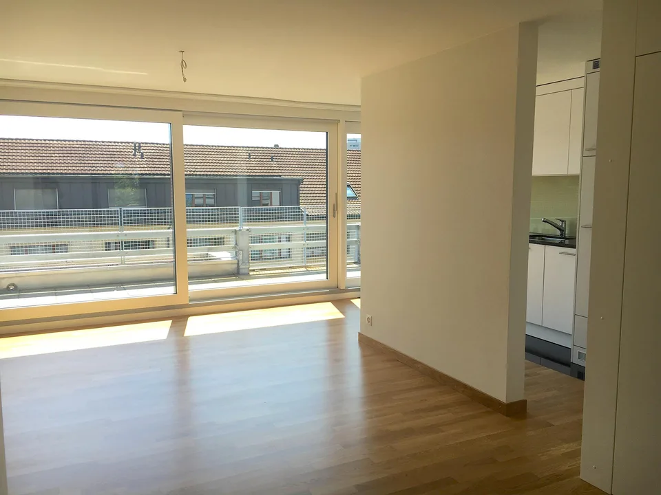 Traumhafte 3.5 Zimmer Attika Wohnung mit zwei Terrassen (20m²)