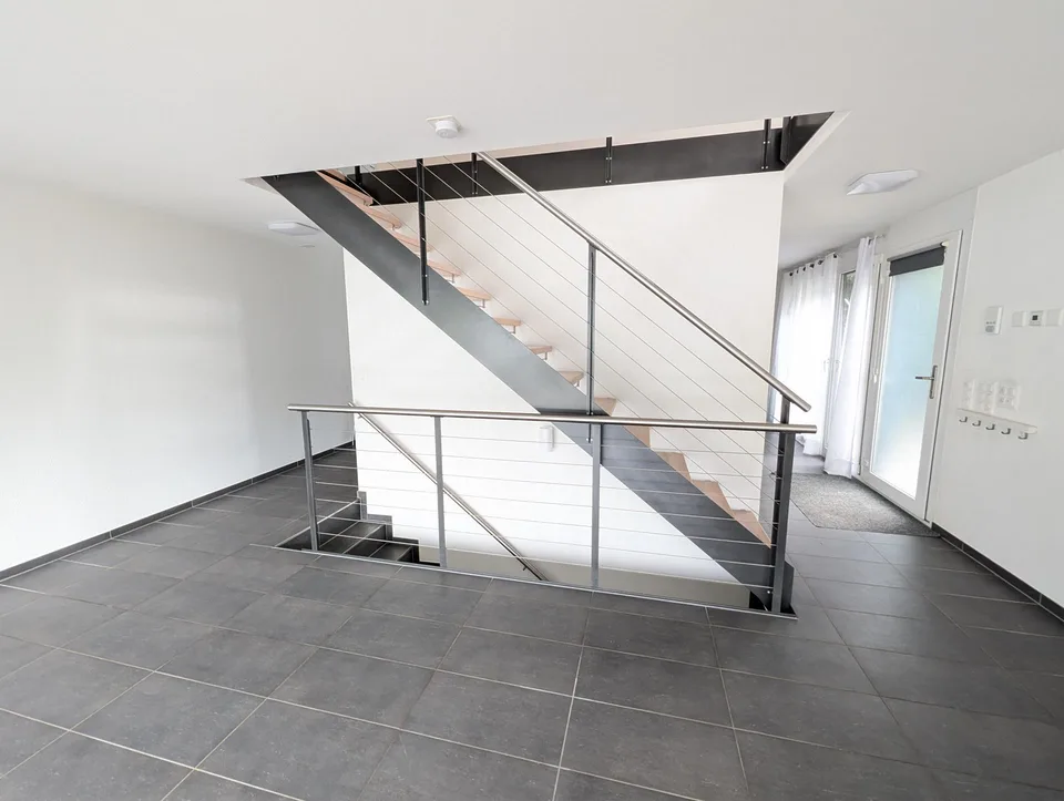 Modernes 5.5-Zimmer-Einfamilienhaus im Minergie-Standard in Ar