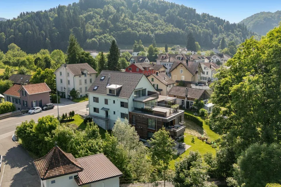 Emménager et se sentir bien - Appartement mansardé stylé de 5,5 pièces – photo 9 sur 9