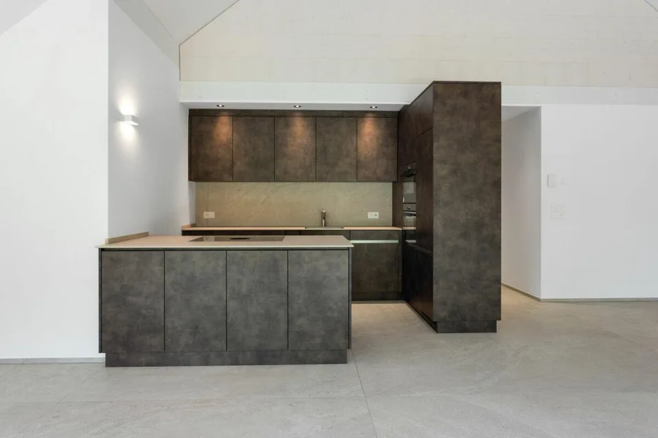 Einziehen und Wohlfühlen - Stilvolle 5.5-Zimmer-Dachwohnung