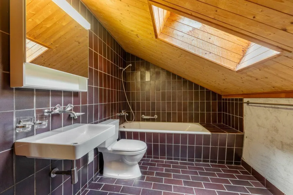 Casa unifamiliare di 6,5 locali con molto spazio, comfort e una vista da sogno – foto 10 di 17