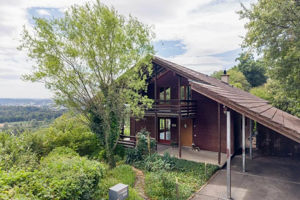 6.5-Zimmer-Einfamilienhaus mit viel Raum, Komfort und traumhafter A...