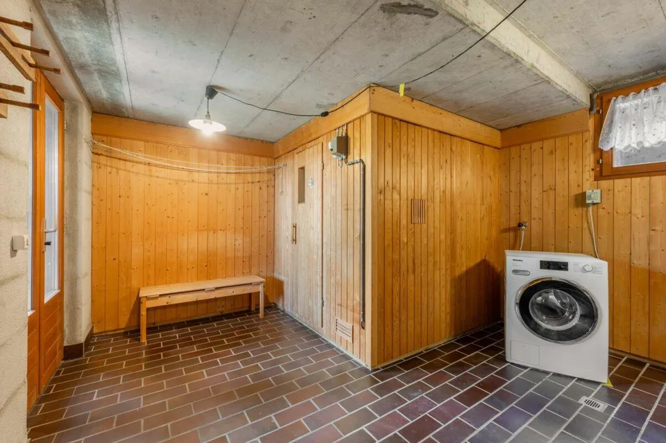 Casa unifamiliare di 6,5 locali con molto spazio, comfort e una vista da sogno – foto 13 di 17