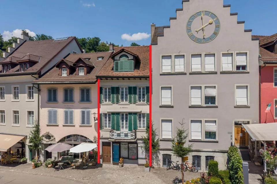 Historisches Altstadthaus mit grosszügigen Wohnflächen und Gewerbe/...