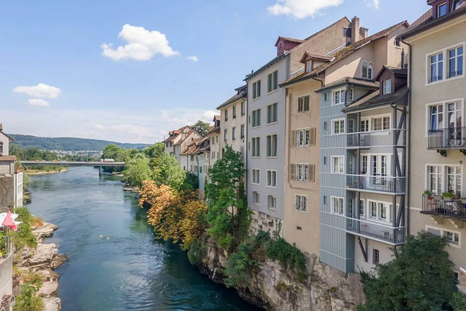 Historisches Altstadthaus mit grosszügigen Wohnflächen und Gewerbe/...