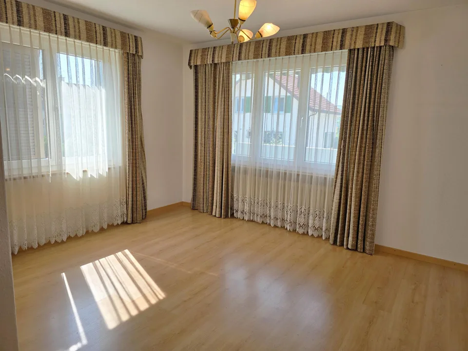 Charmantes 4.5-Zimmer-Einfamilienhaus mit praktischem Grundriss