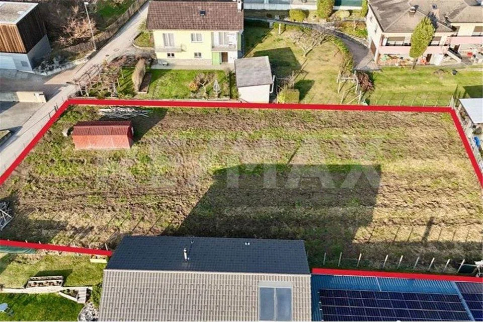 Terreno edificabile pianeggiante in posizione strategica a Pianezzo... – Foto 8 von 13
