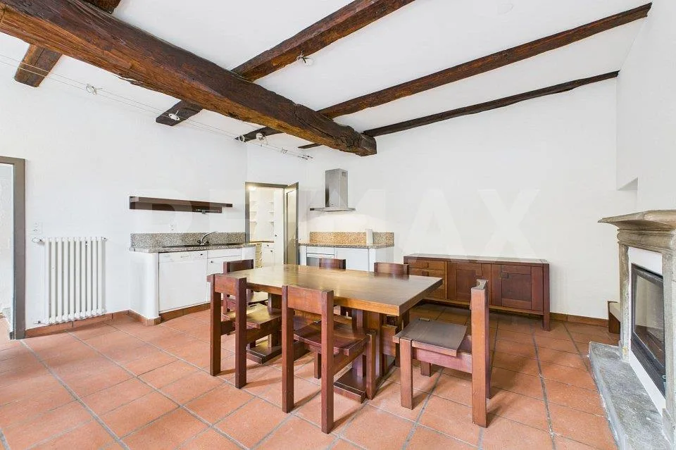 Autentica casa di nucleo ticinese rinnovata con giardino a Cureglia – Foto 7 von 13