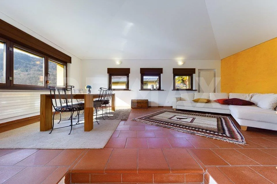 Bellissima casa con rustico e tantissimo verde per gli amanti della... – Foto 7 von 13