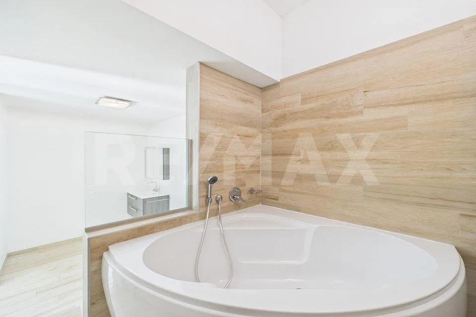 Canobbio, moderno e spazioso 4.5 locali in vendita – Foto 7 von 13